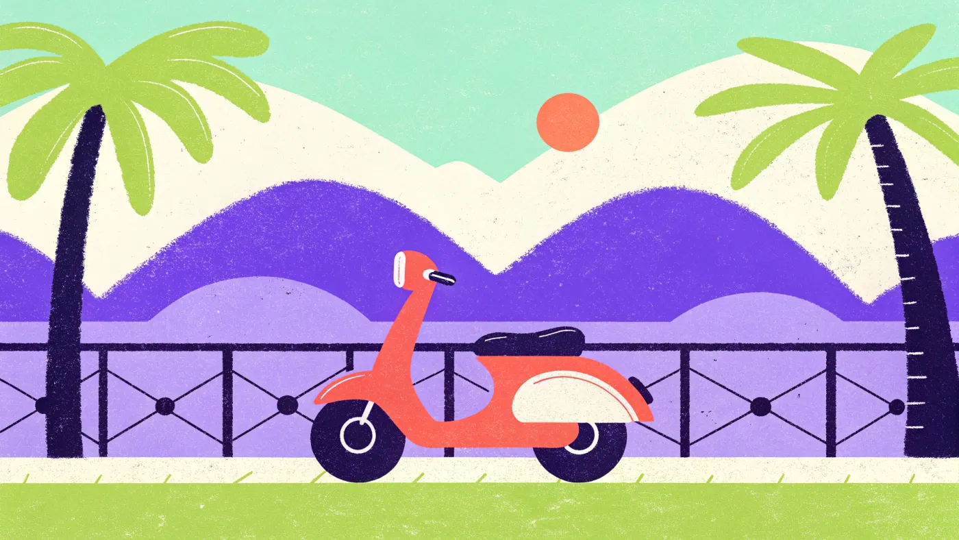 Kampot: rivier, bergen en overal binnen een half uur scooteren Een scooter aan een rivierboulevard met bergen in de avondzon